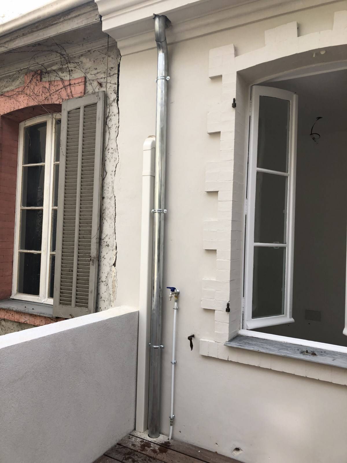 Travaux de zinguerie - Artisan couvreur zingueur pour rénovation, réparation entretien et nettoyage de toiture dans la commune Les Baux-de-Provence 13520