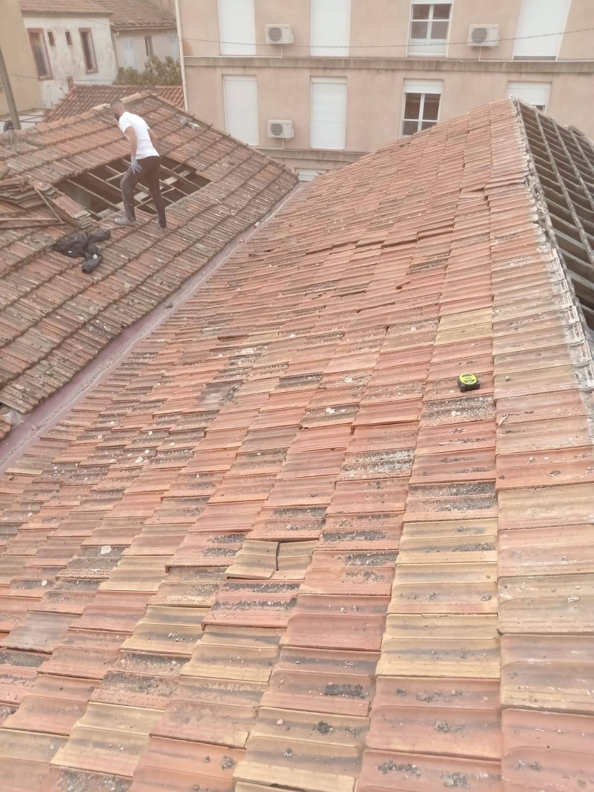 Nettoyage de toiture sur la commune de St Remy de Provence