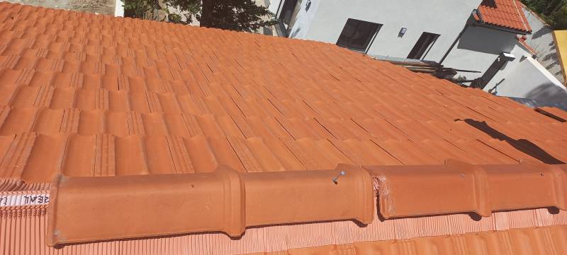 Rénovation compléte d' une toiture sur Marseille