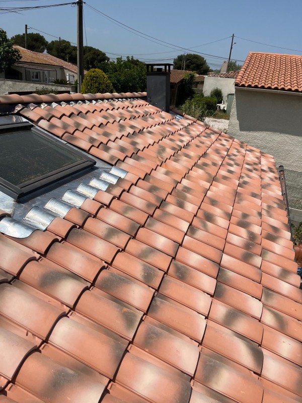 faire etancheite de toiture de maison près de martigues 13500