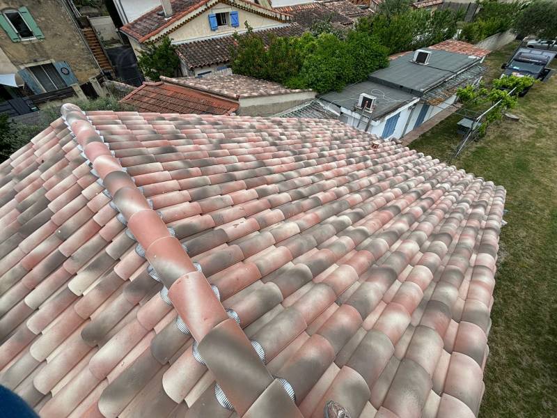 Réfection de toiture sur la commune de Grans dans le 13