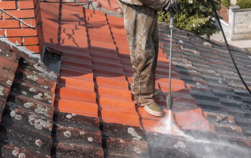 Nettoyage de toiture sur la commune de Salon de Provence